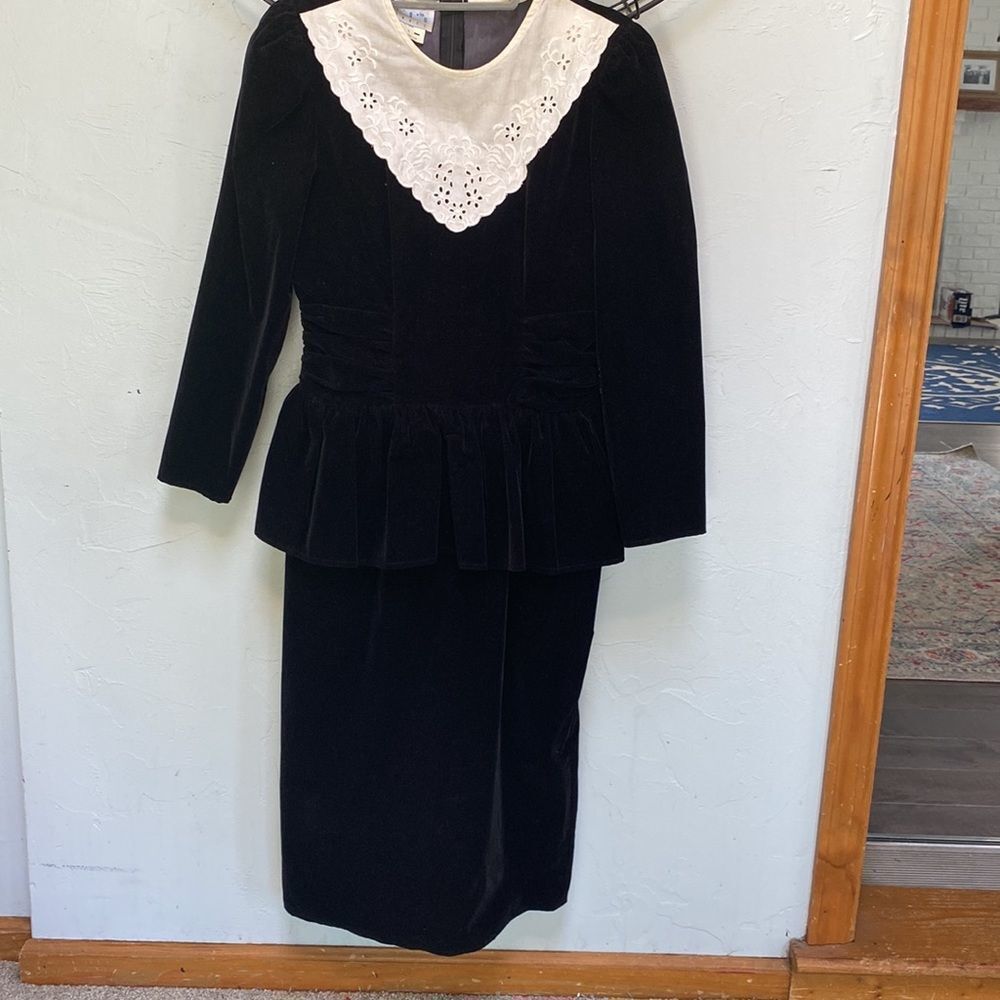 You Too Babes Vintage 80’s Velvet Prairie Dress Size 9